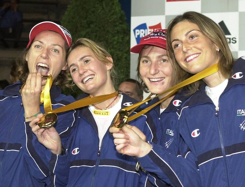 Olimpiadi di Sydney 2000, oro. Vezzali, Bianchedi, Trillini 